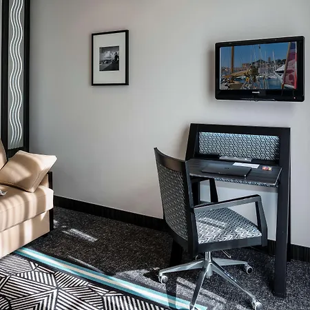 Bw Premier Collection Mondial Hotel
